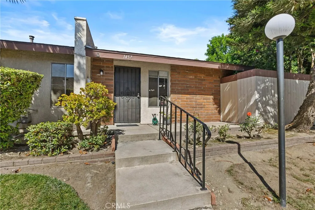 1457 Fredericks Lane, Upland, California 91786 home-pic-1