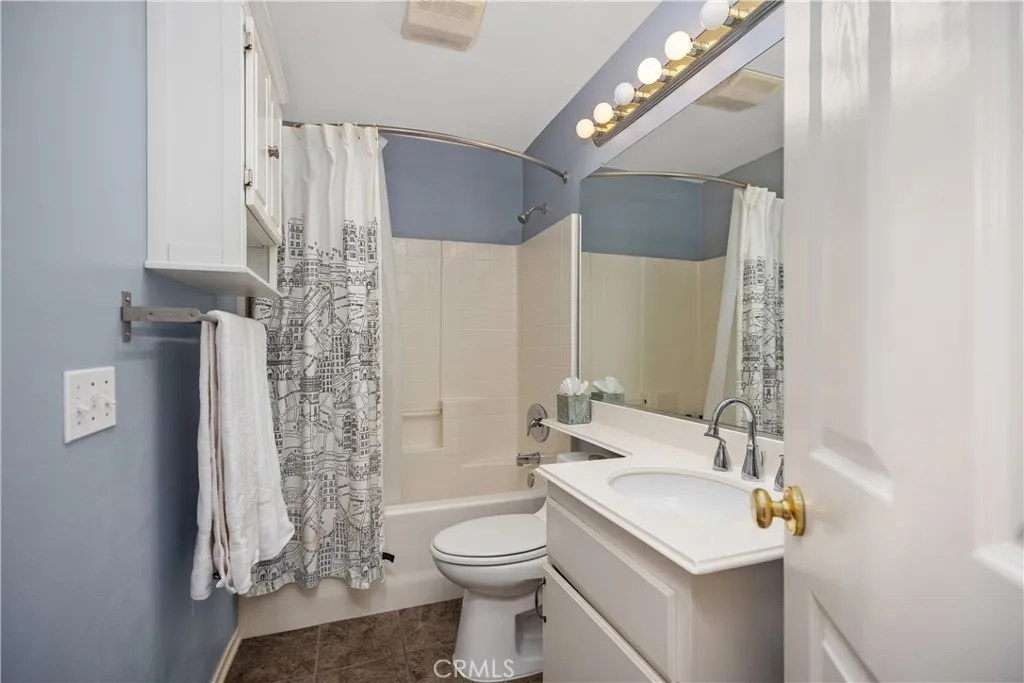 38 Red Bud, Aliso Viejo, California 92656 home-pic-12