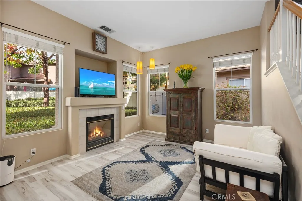 38 Red Bud, Aliso Viejo, California 92656 home-pic-2