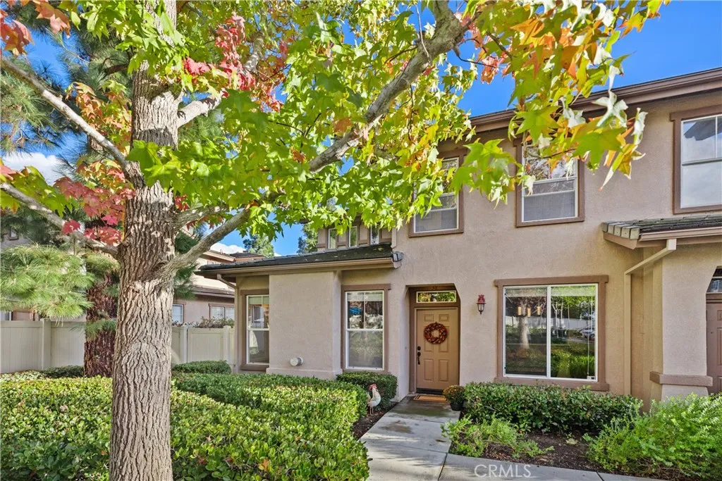 38 Red Bud, Aliso Viejo, California 92656 home-pic-1