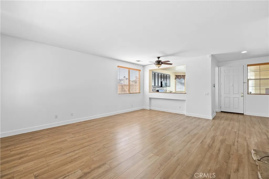 44328 47th Street W, Lancaster, California 93536 home-pic-13