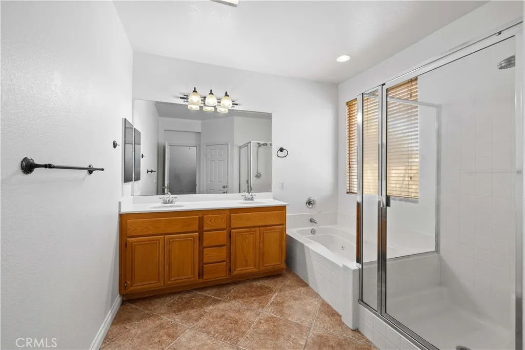 44328 47th Street W, Lancaster, California 93536 home-pic-18