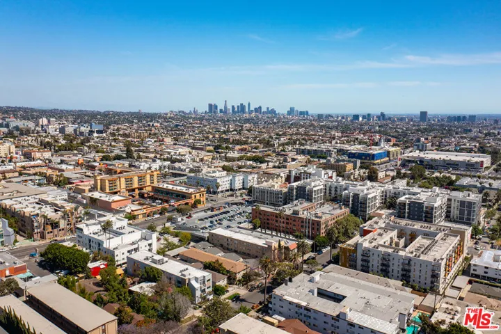 15-20 Minutes to DTLA