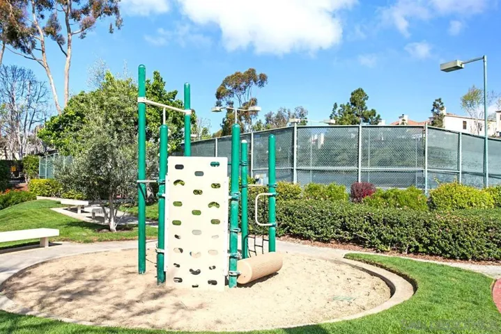 3949 Caminito Del Mar Surf, San Diego, California 92130