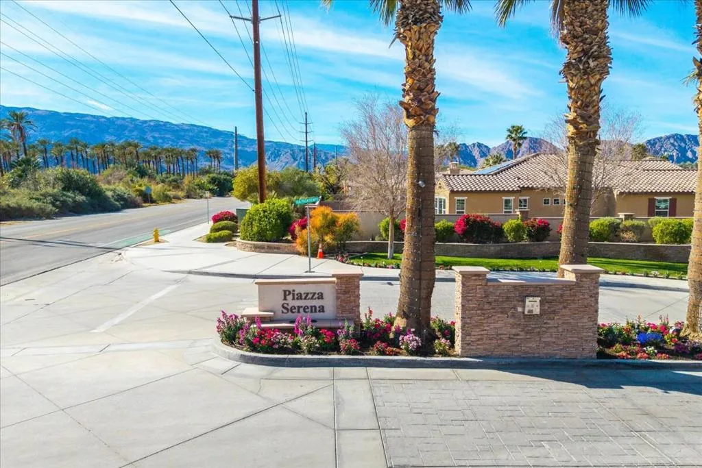 81835 Vida Bella Drive, La Quinta, California 92253 home-pic-48