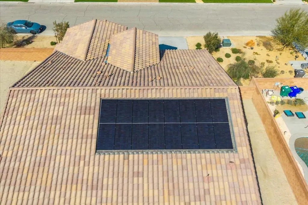 81835 Vida Bella Drive, La Quinta, California 92253 home-pic-42