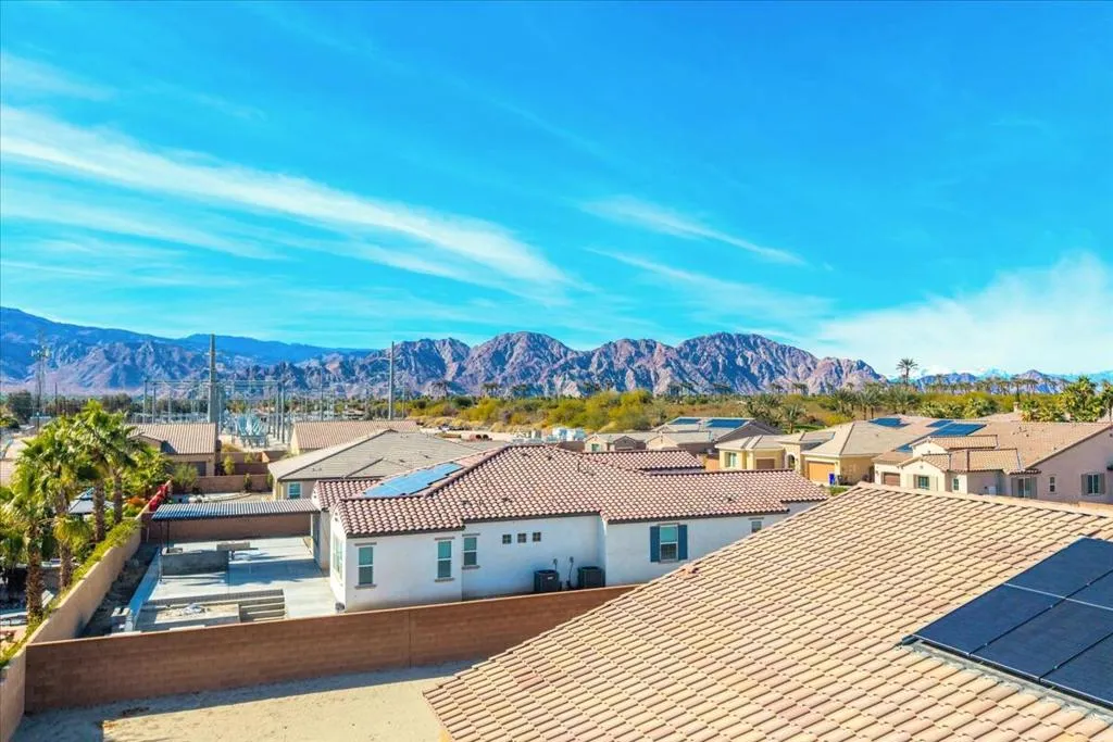 81835 Vida Bella Drive, La Quinta, California 92253 home-pic-36