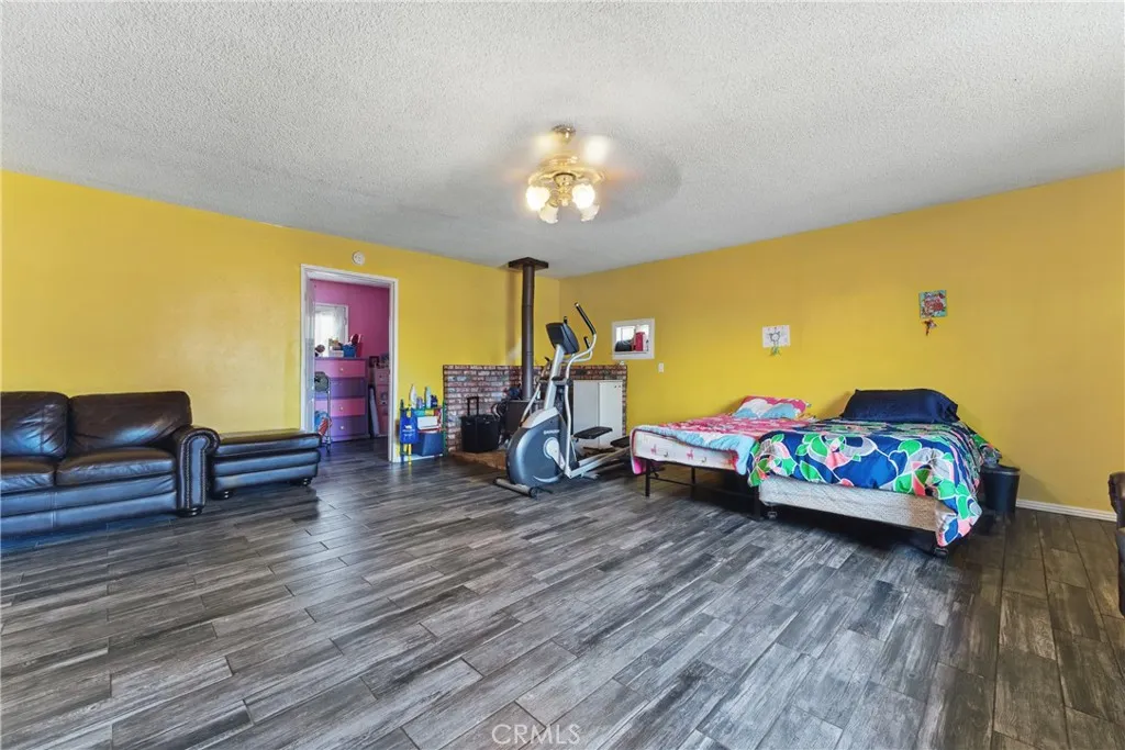 8806 E Avenue T14, Littlerock, California 93543 home-pic-24