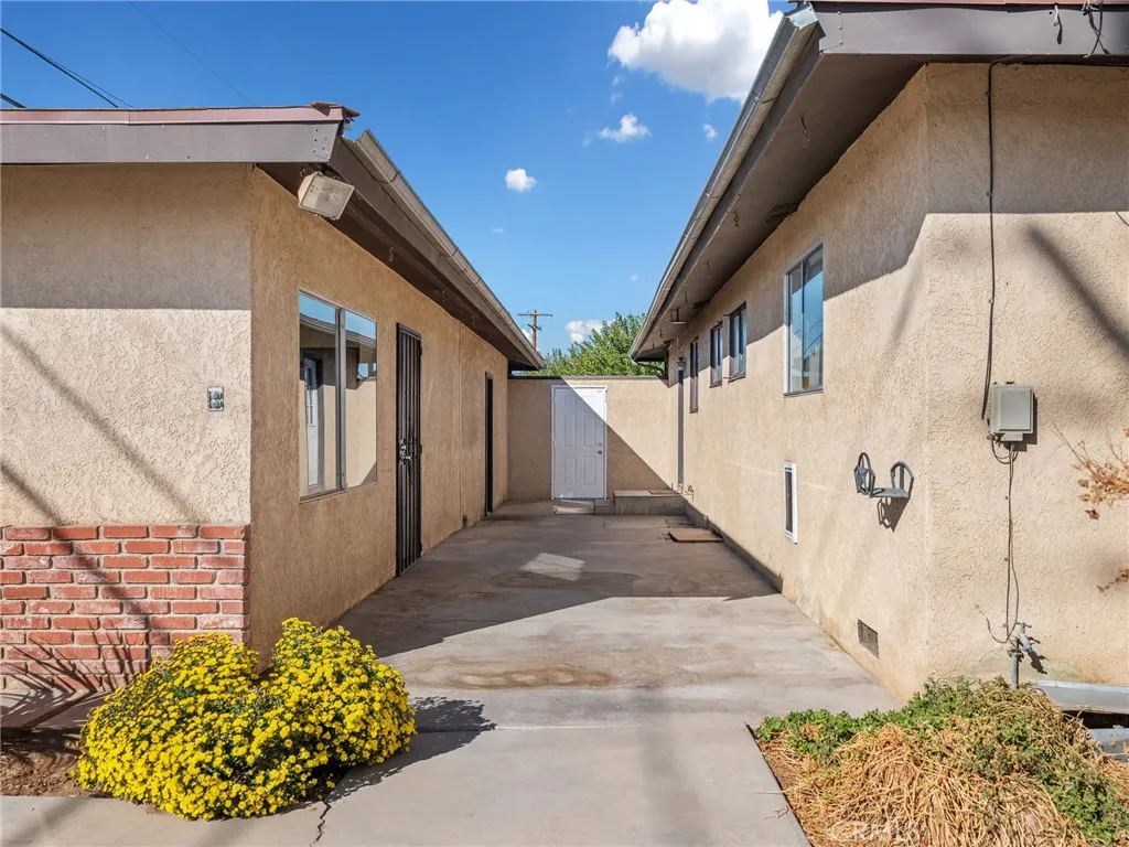 15277 Tatum Road, Victorville, California 92395 home-pic-27