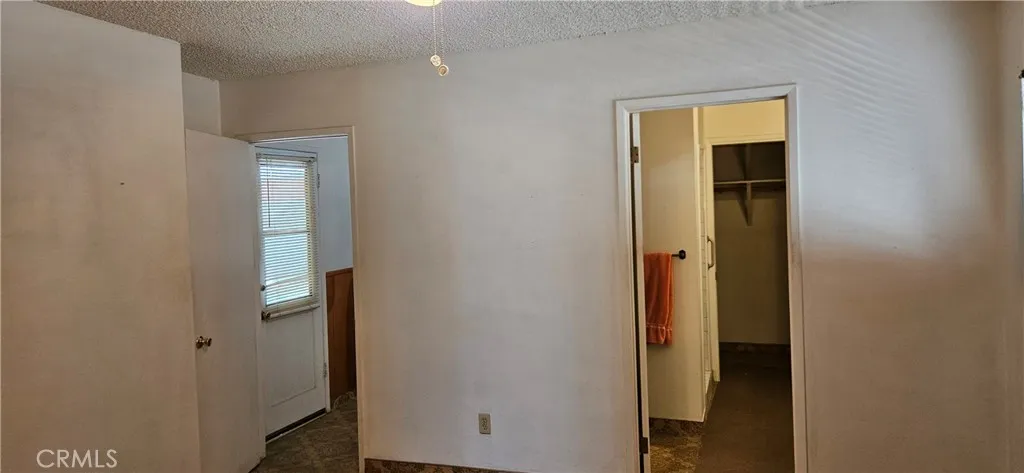 2363 W Oakland Avenue, Hemet, California 92545 home-pic-8