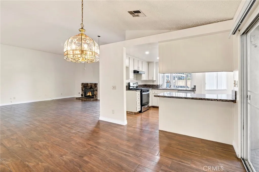 44244 Compiegne Drive, Hemet, California 92544 home-pic-7