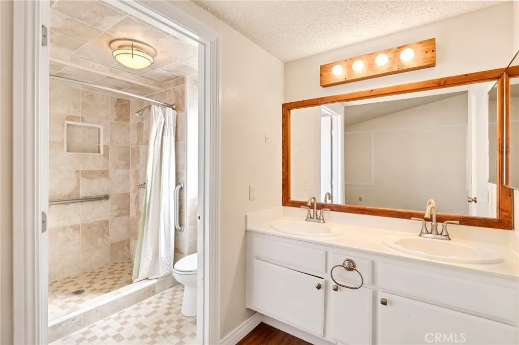 44244 Compiegne Drive, Hemet, California 92544 home-pic-20