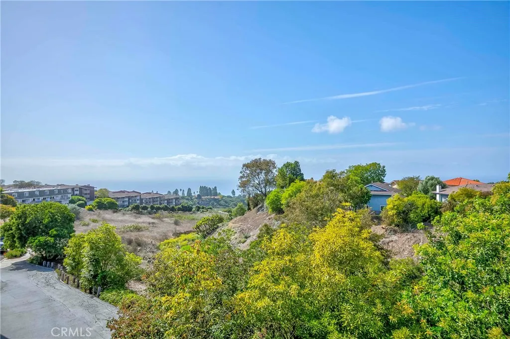 29600 Island View Drive 201, Rancho Palos Verdes, California 90275 home-pic-24