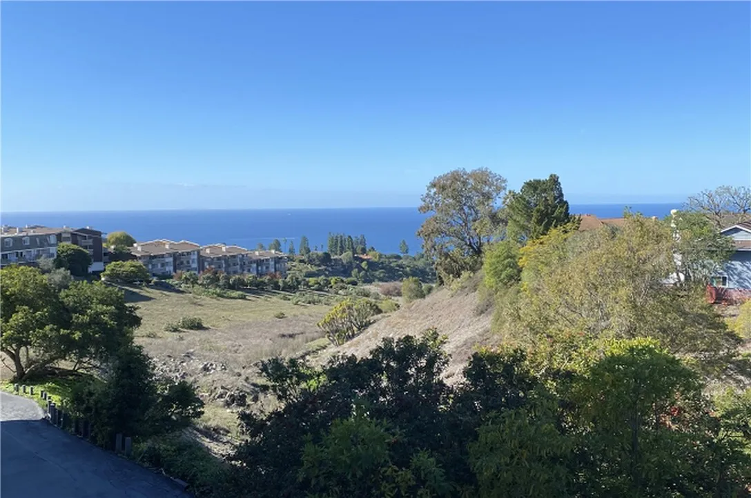 29600 Island View Drive 201, Rancho Palos Verdes, California 90275 home-pic-25