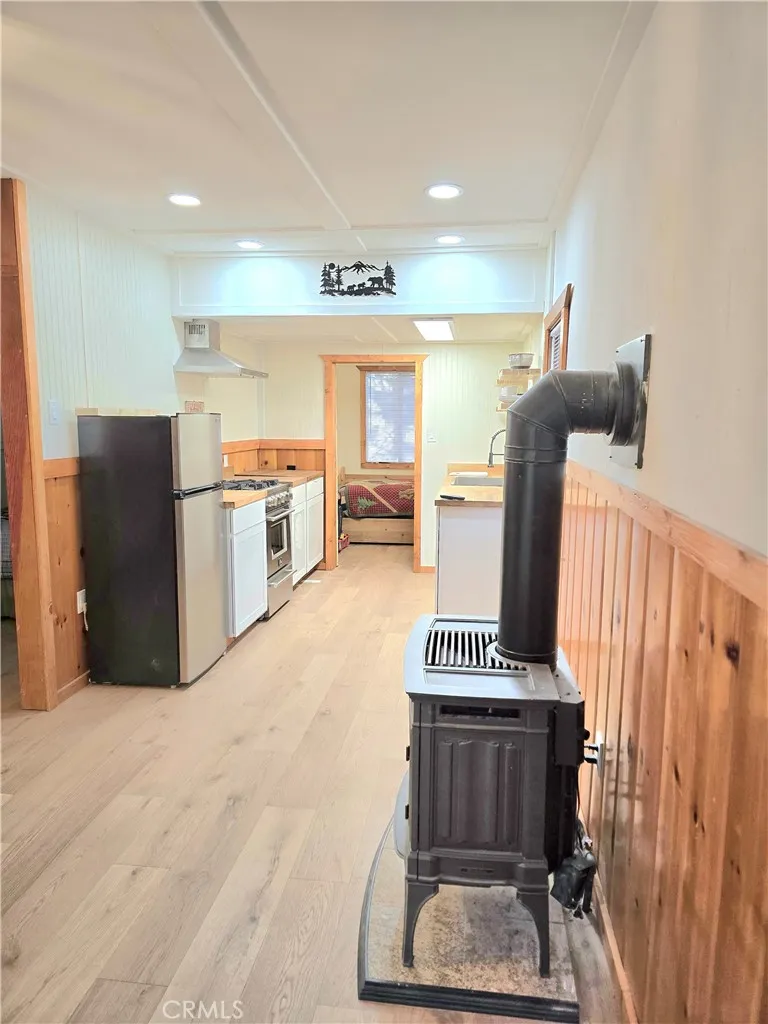 740 Oriole, Big Bear Lake, California 92315 home-pic-16