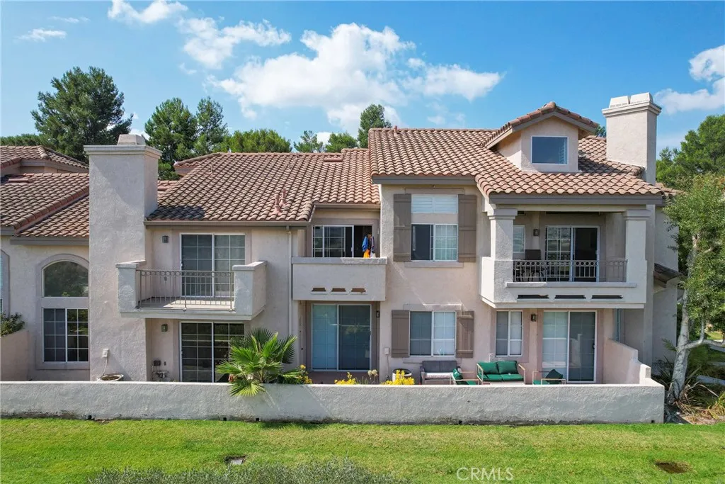 7917 E Viewrim, Anaheim Hills, California 92808 home-pic-29