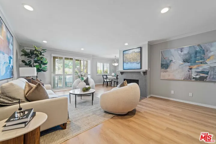 2320 S Bentley Avenue 207, Los Angeles, California 90064
