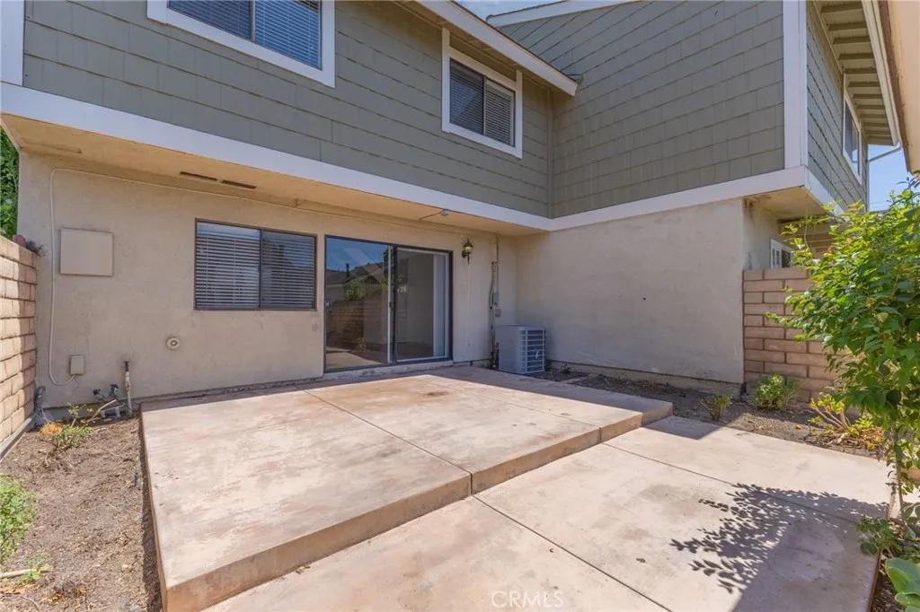 5 Locust, Irvine, California 92604 home-pic-42