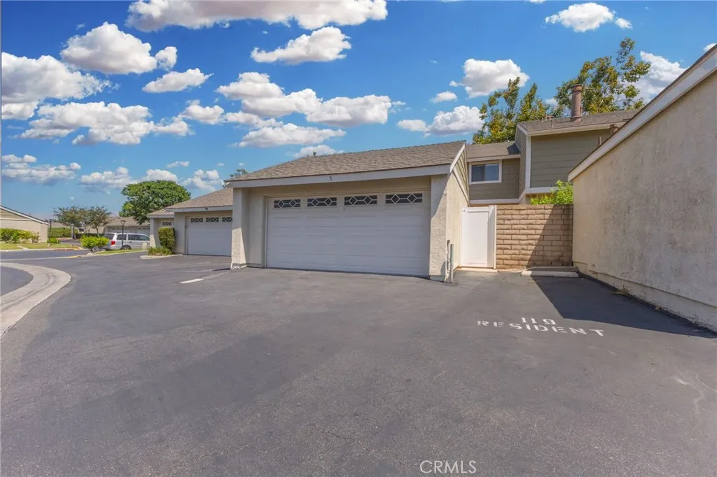 5 Locust, Irvine, California 92604 home-pic-48