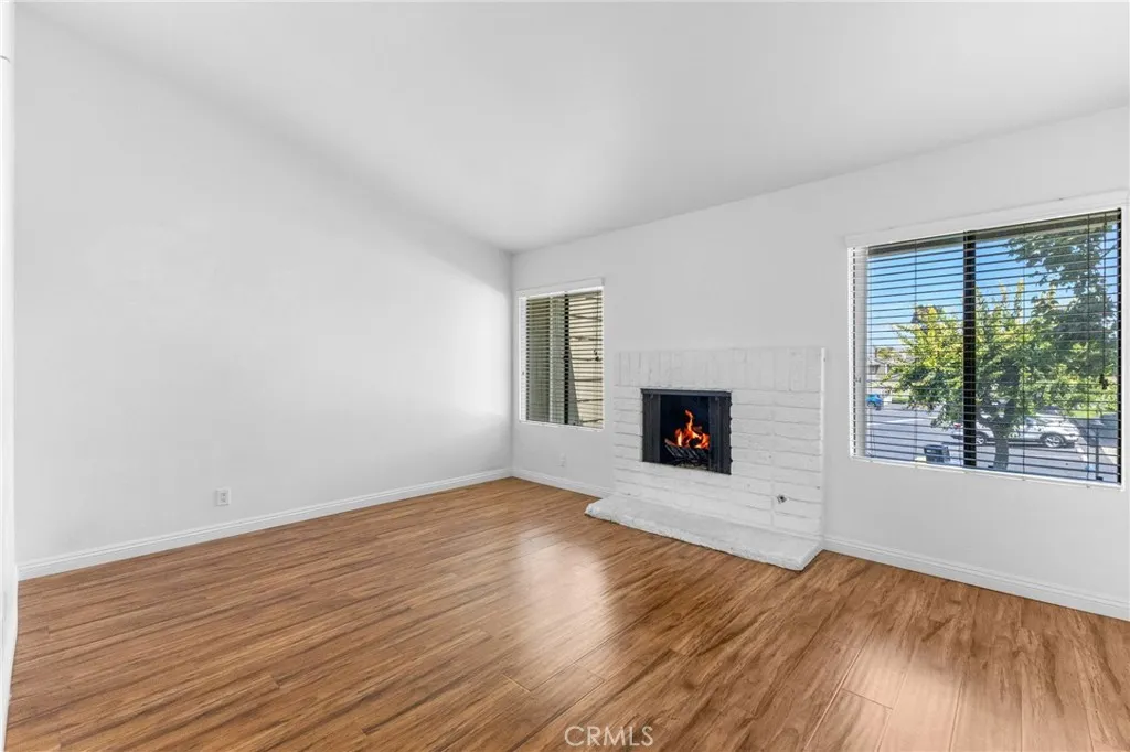 5 Locust, Irvine, California 92604 home-pic-32