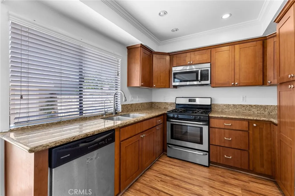 5 Locust, Irvine, California 92604 home-pic-22