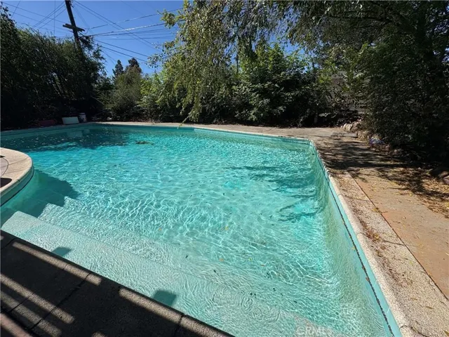1521 Mural, Claremont, California 91711