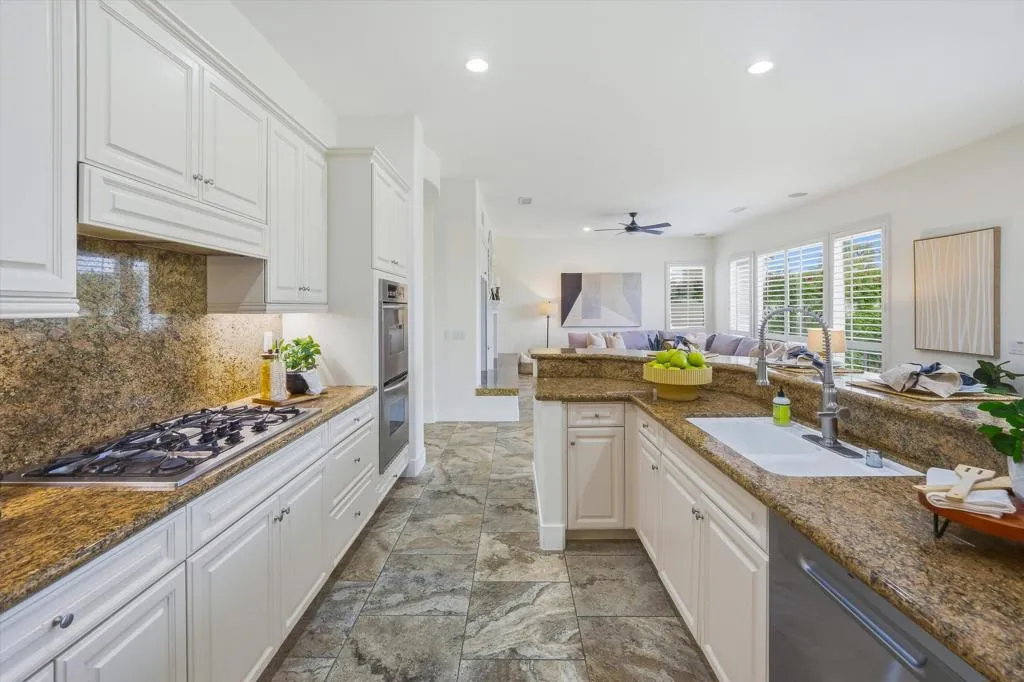 79700 Citrus Street, La Quinta, California 92253 home-pic-18