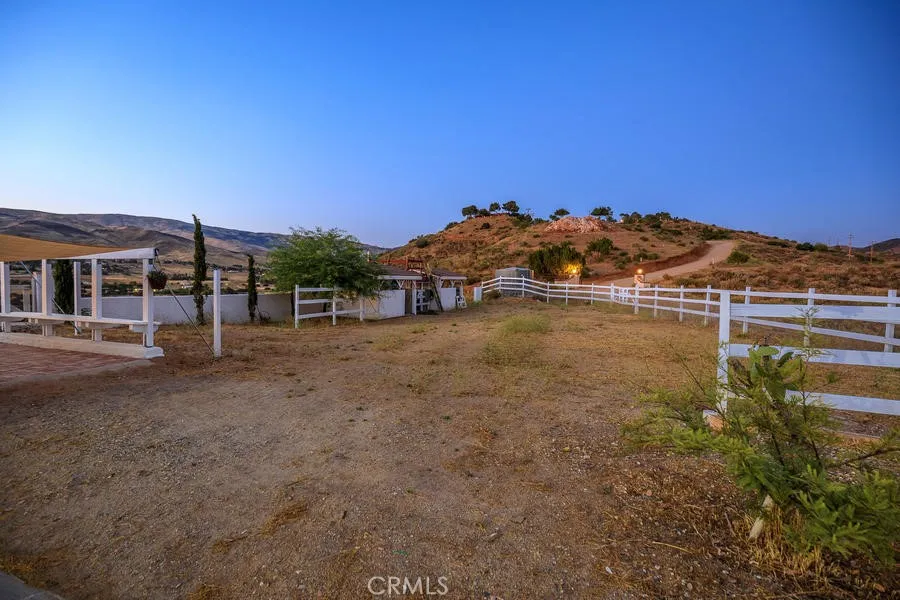 9175 Yucca Hills, Agua Dulce, California 91390 home-pic-65