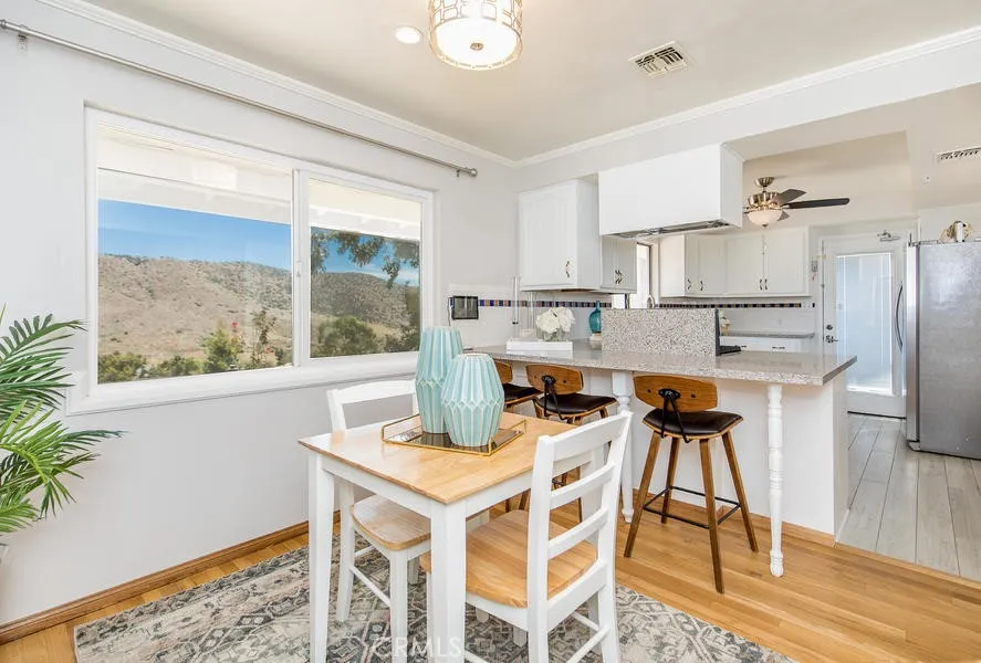 9175 Yucca Hills, Agua Dulce, California 91390 home-pic-16