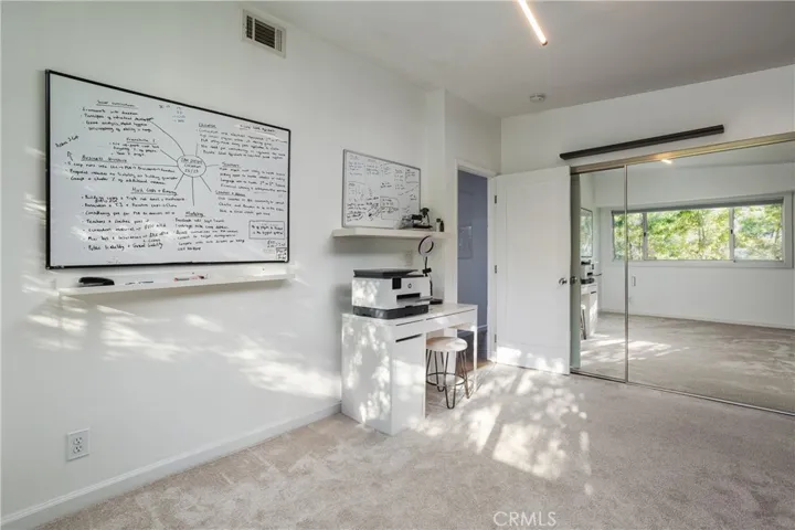 541 A Bernard St, Costa Mesa, California 92627