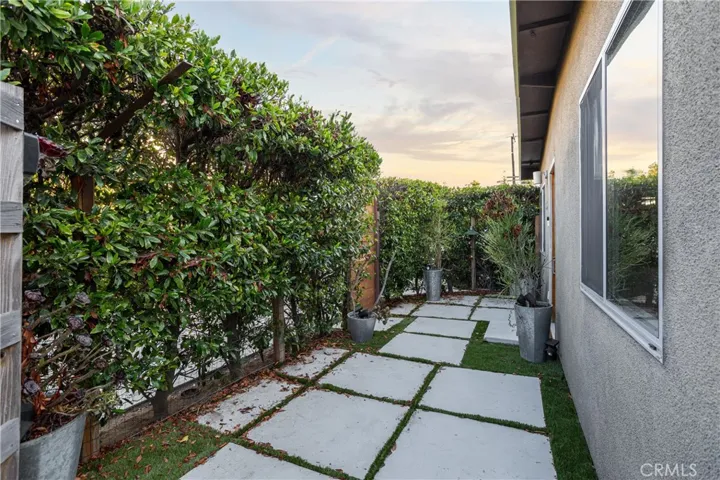 541 A Bernard St, Costa Mesa, California 92627