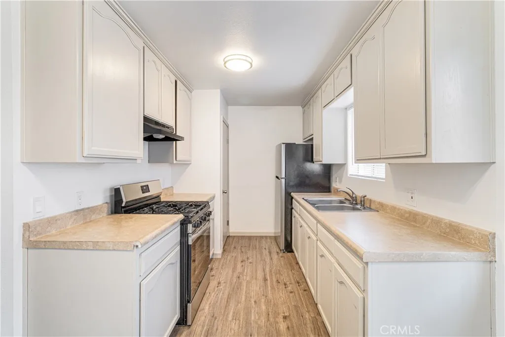 111 Ximeno, Long Beach, California 90803 home-pic-3