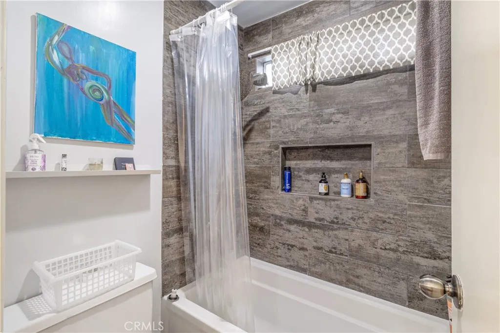 111 Ximeno, Long Beach, California 90803 home-pic-12