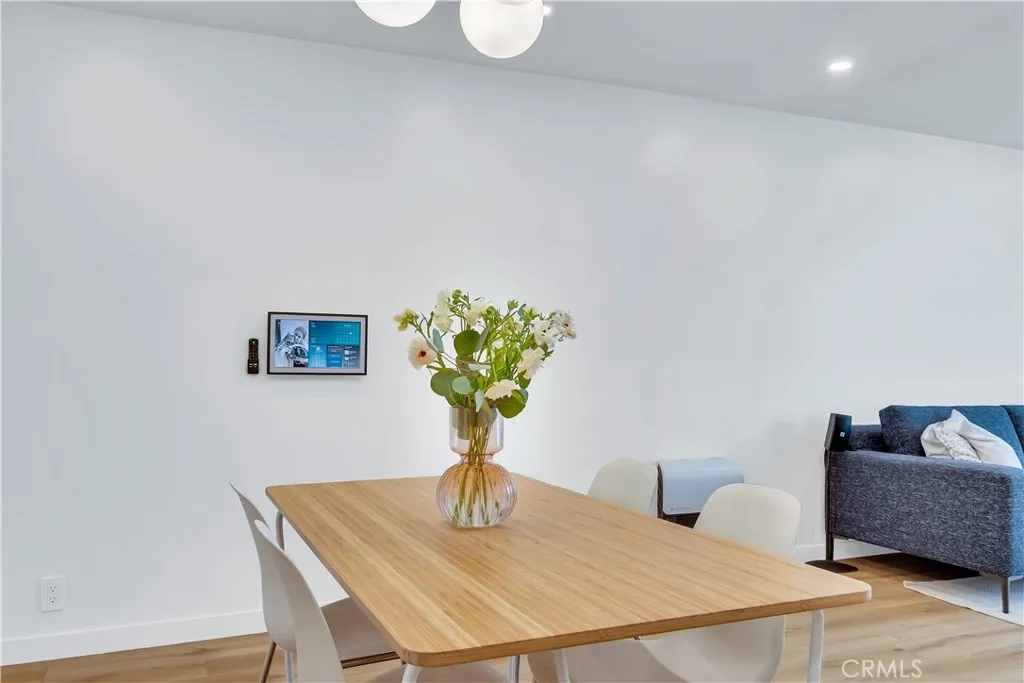 745 Main 107, El Segundo, California 90245 home-pic-9