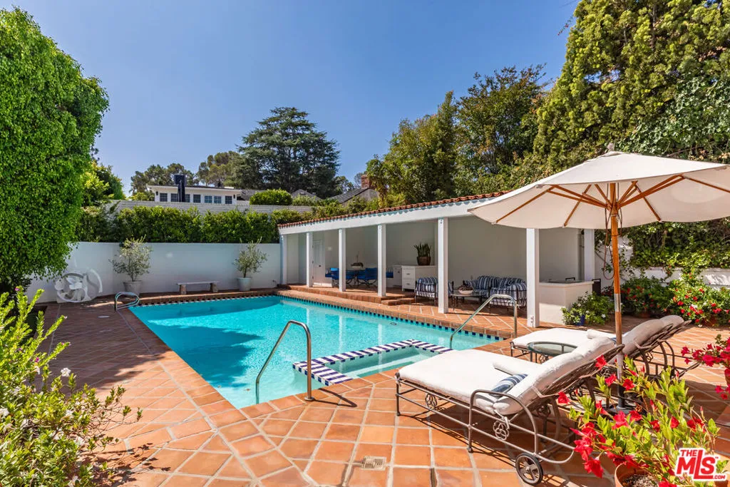 365 Comstock Avenue, Los Angeles, California 90024 home-pic-25