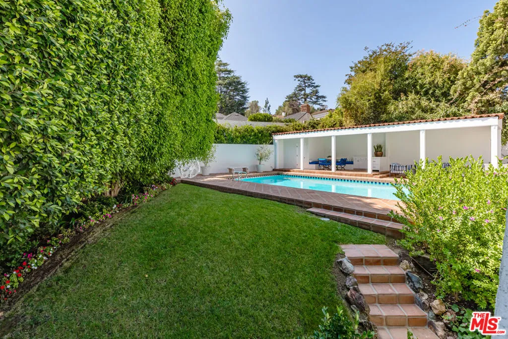 365 Comstock Avenue, Los Angeles, California 90024 home-pic-8