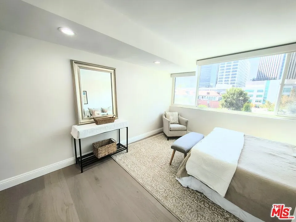 9950 Durant Drive 504, Beverly Hills, California 90212 home-pic-50