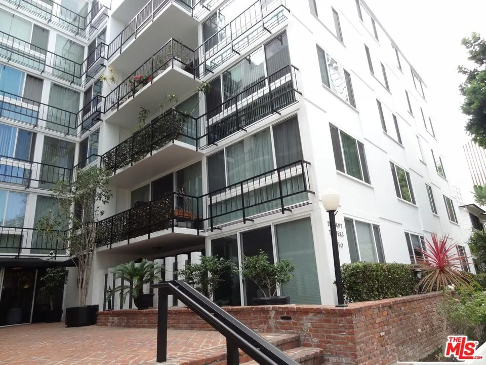 9950 Durant Drive 504, Beverly Hills, California 90212 home-pic-2