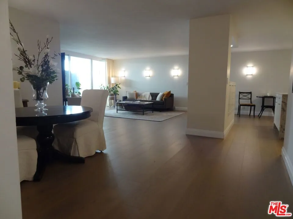 9950 Durant Drive 504, Beverly Hills, California 90212 home-pic-6