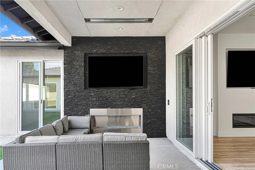 16383 Ridge View Drive, Apple Valley, California 92307 home-pic-40