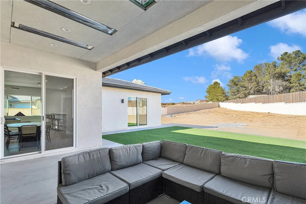 16383 Ridge View Drive, Apple Valley, California 92307 home-pic-39