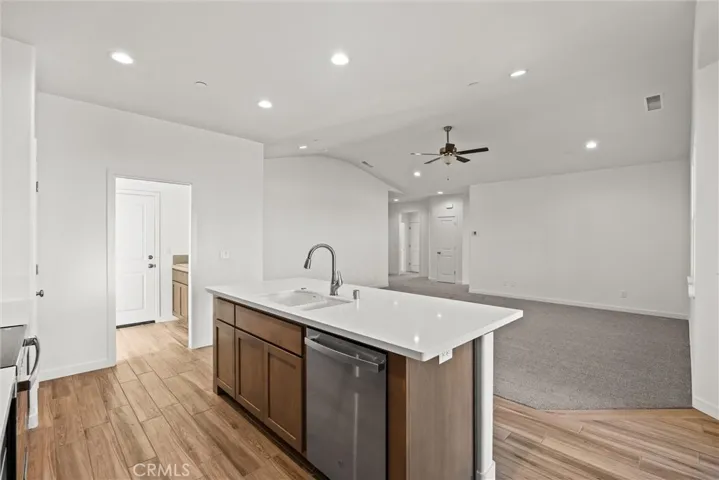 372 Bainbridge, Chico, California 95973