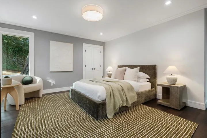 745 Endfield Way, Hillsborough, California 94010