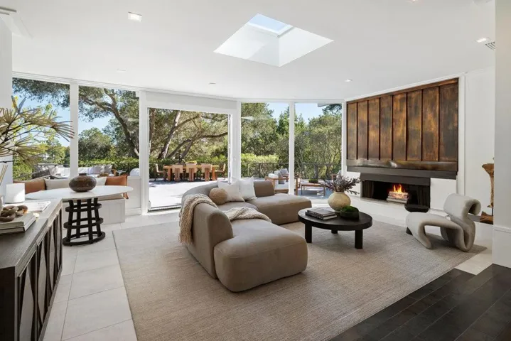 745 Endfield Way, Hillsborough, California 94010