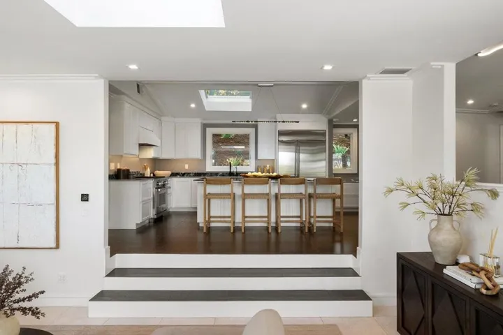 745 Endfield Way, Hillsborough, California 94010