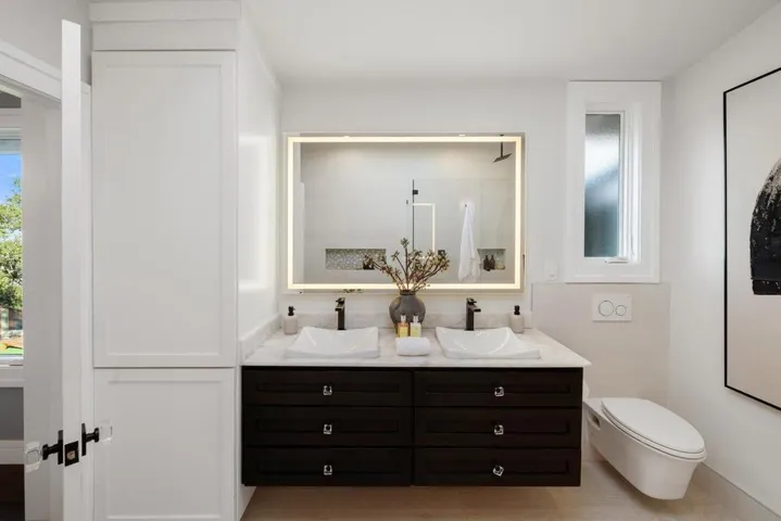 745 Endfield Way, Hillsborough, California 94010
