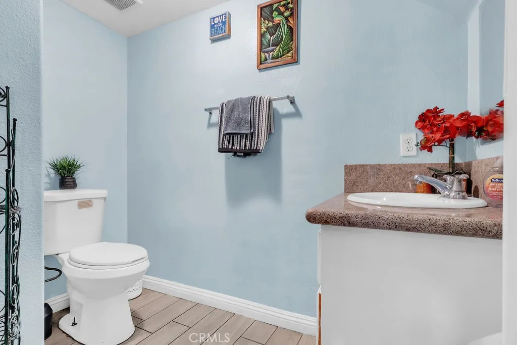 12060 N Santa Fe 4, Lynwood, California 90262 home-pic-24