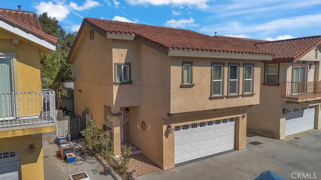 12060 Santa Fe Avenue 4, Lynwood, California 90262 home-pic-1