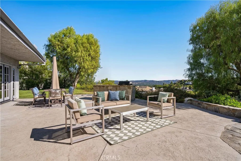 24784 Wooded Vista, West Hills, California 91307 home-pic-30
