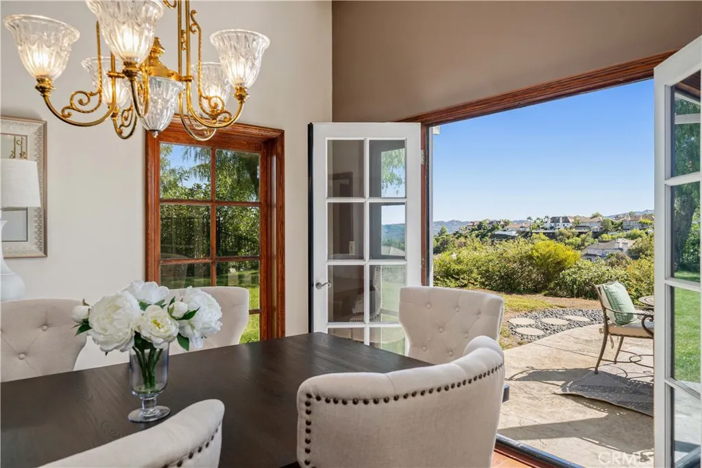 24784 Wooded Vista, West Hills, California 91307 home-pic-10
